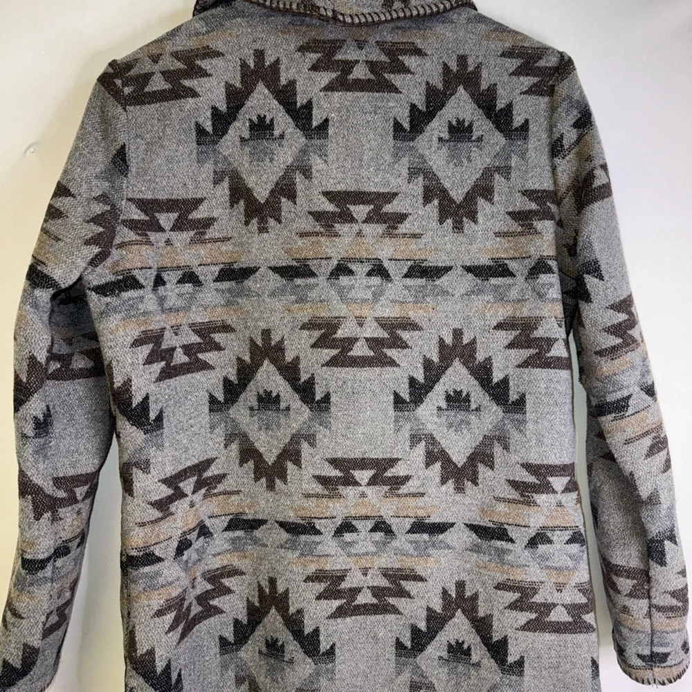 L&B‎ Western Aztec Jacket Womens medium
